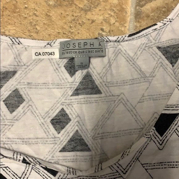 🌺 🤩2  EUC cold shoulder short sleeve tops - Picture 3 of 5